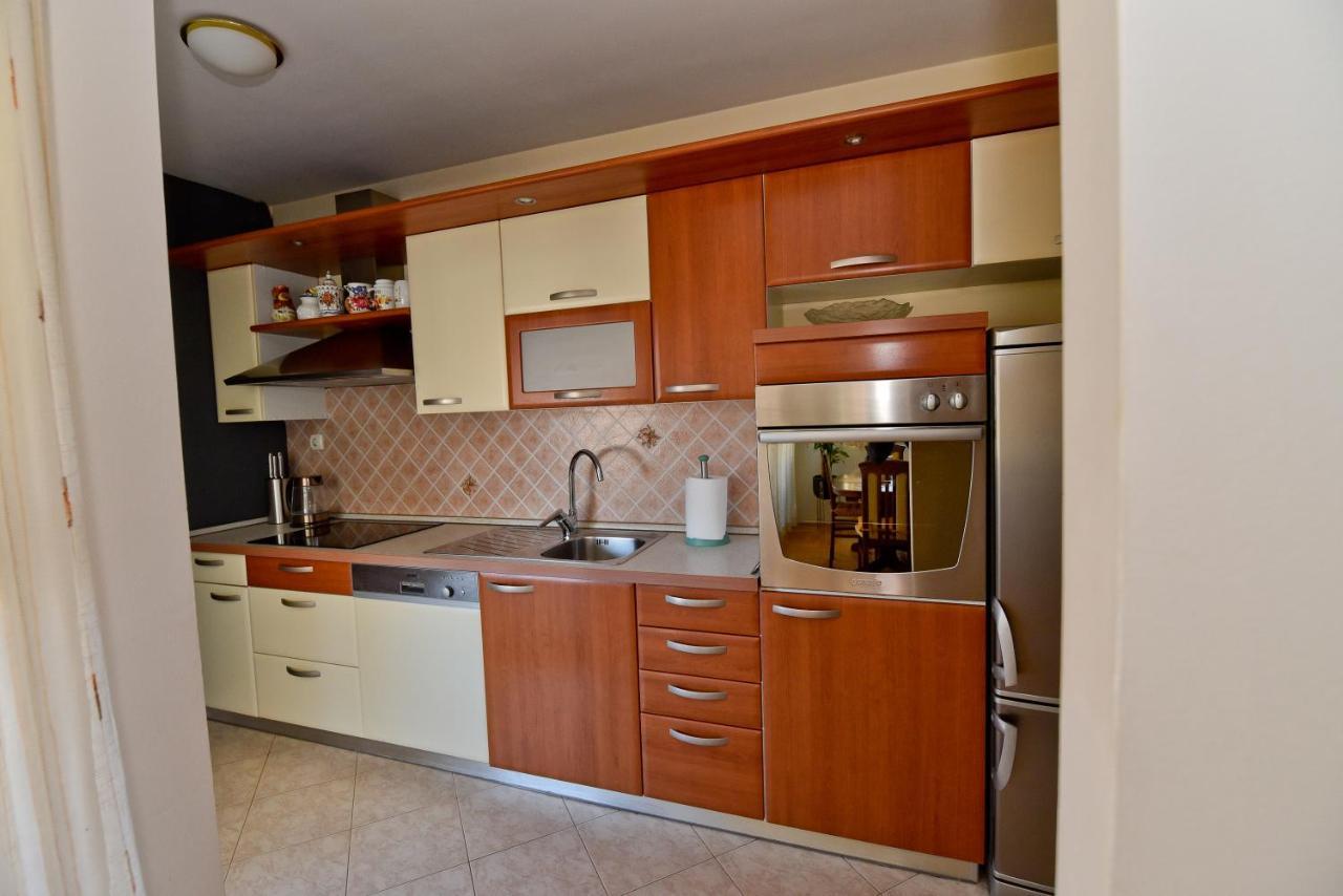 Apartment Nelly- Self Check-In Zadar Bagian luar foto